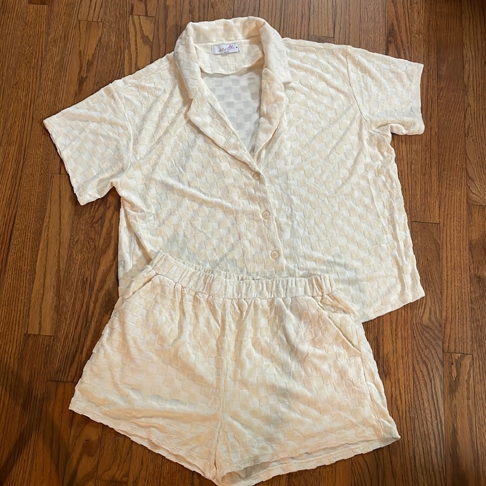 NWOT - matching set purchased at LuBella Boutique for a trip, never wore.